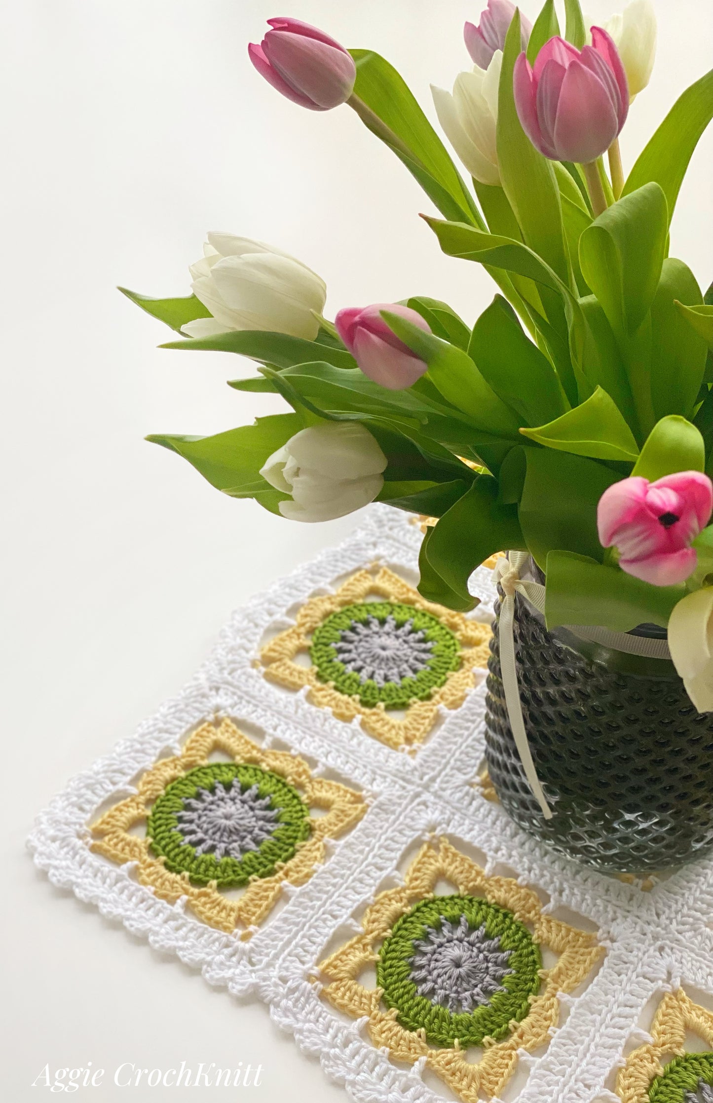 Spring doily