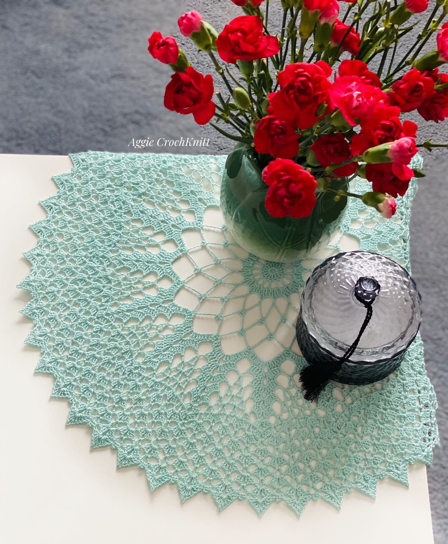 Doily 44cm