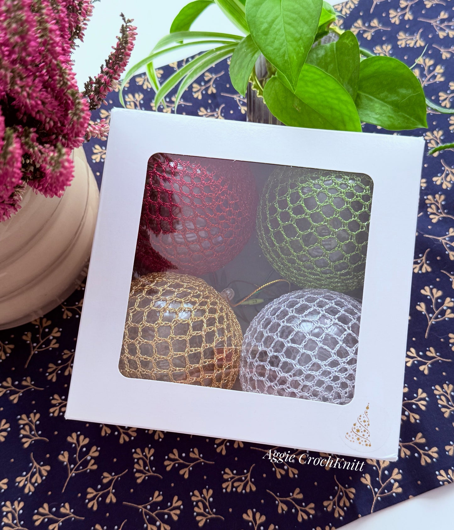 Bauble gift box
