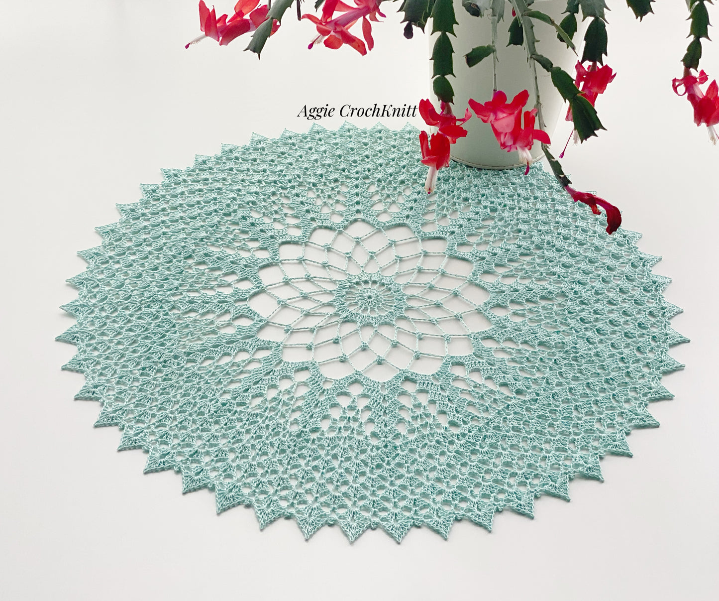 Doily 44cm