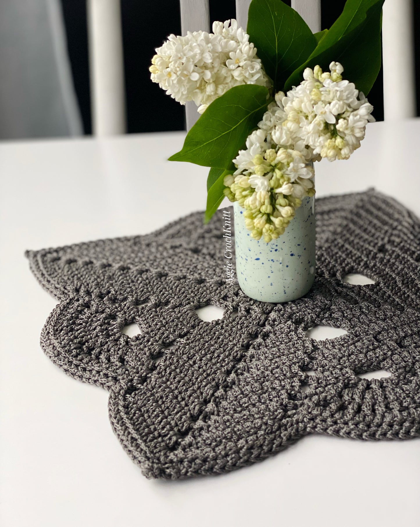 Cord doily