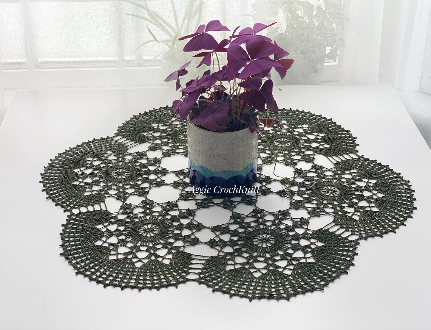 Dark green coffee set