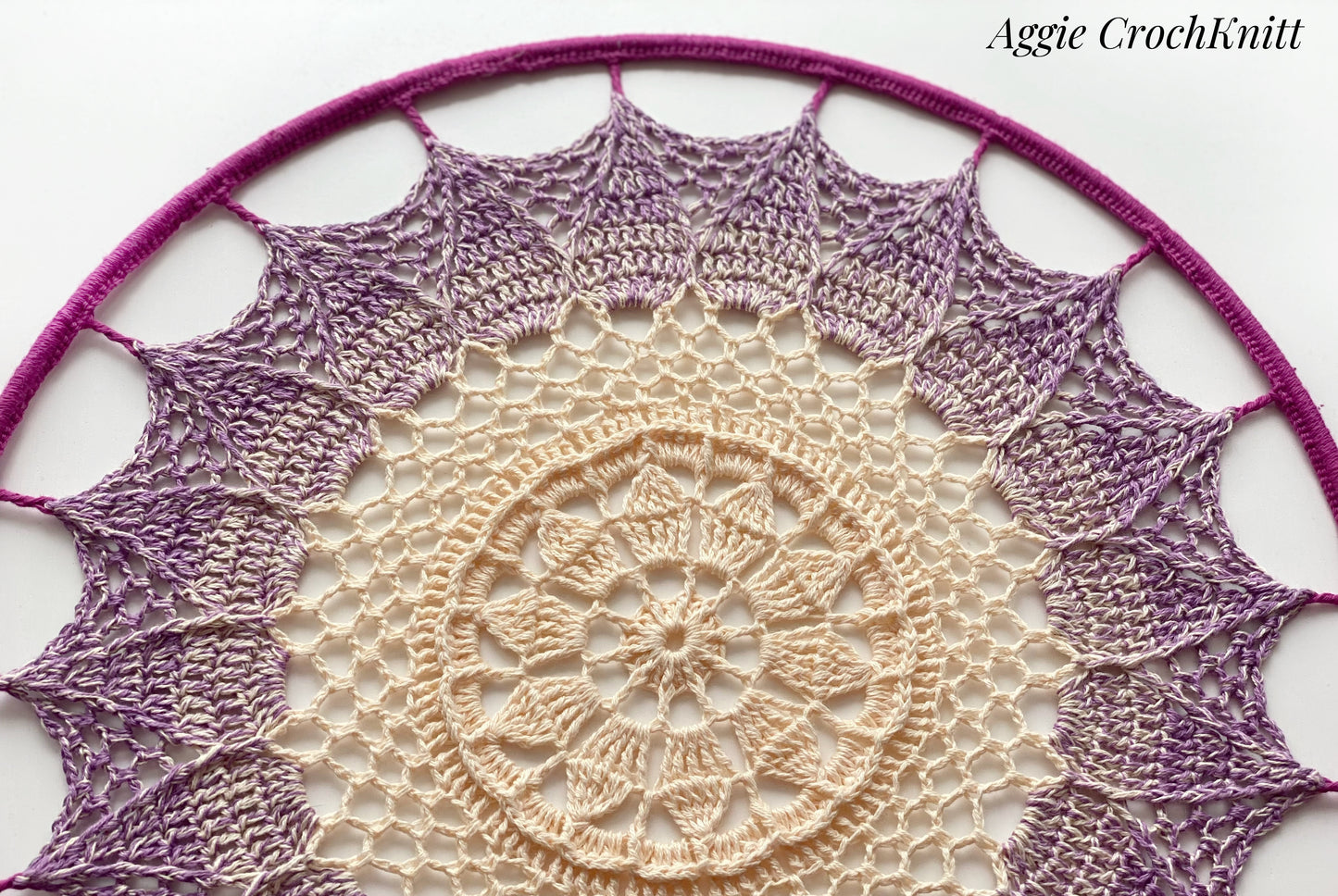 35cm Creamy Mandala