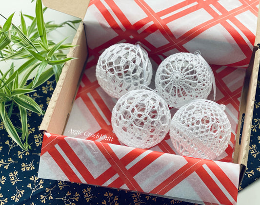 Crochet bauble