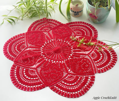 Red doily 47cm