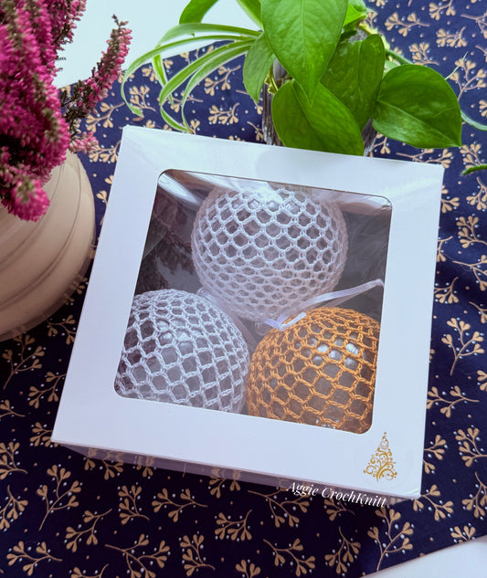 Bauble gift box