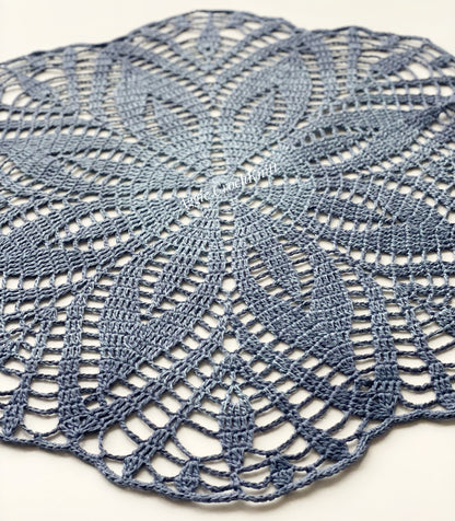 Gradient blue doily