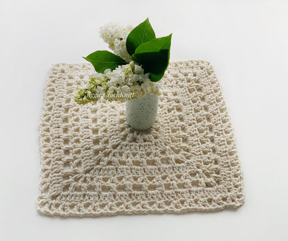 Namestie doily