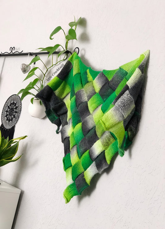 Love green shawl
