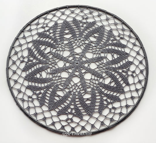 40cm Grey Mandal